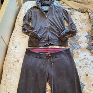 Nike gray velvet sweat suit